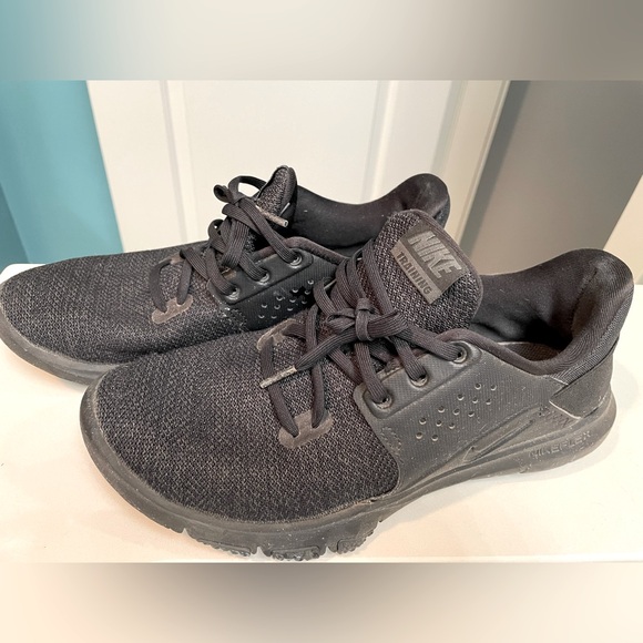 GUC Nike men’s runners - Picture 3 of 6